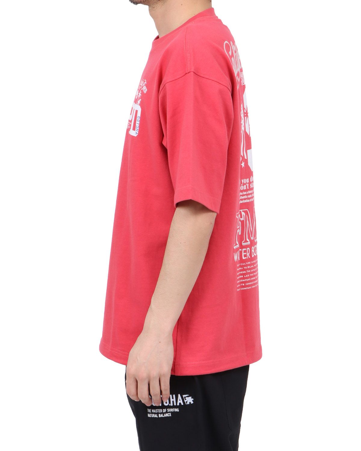 ピンク：180cm67kg(Lサイズ着用)