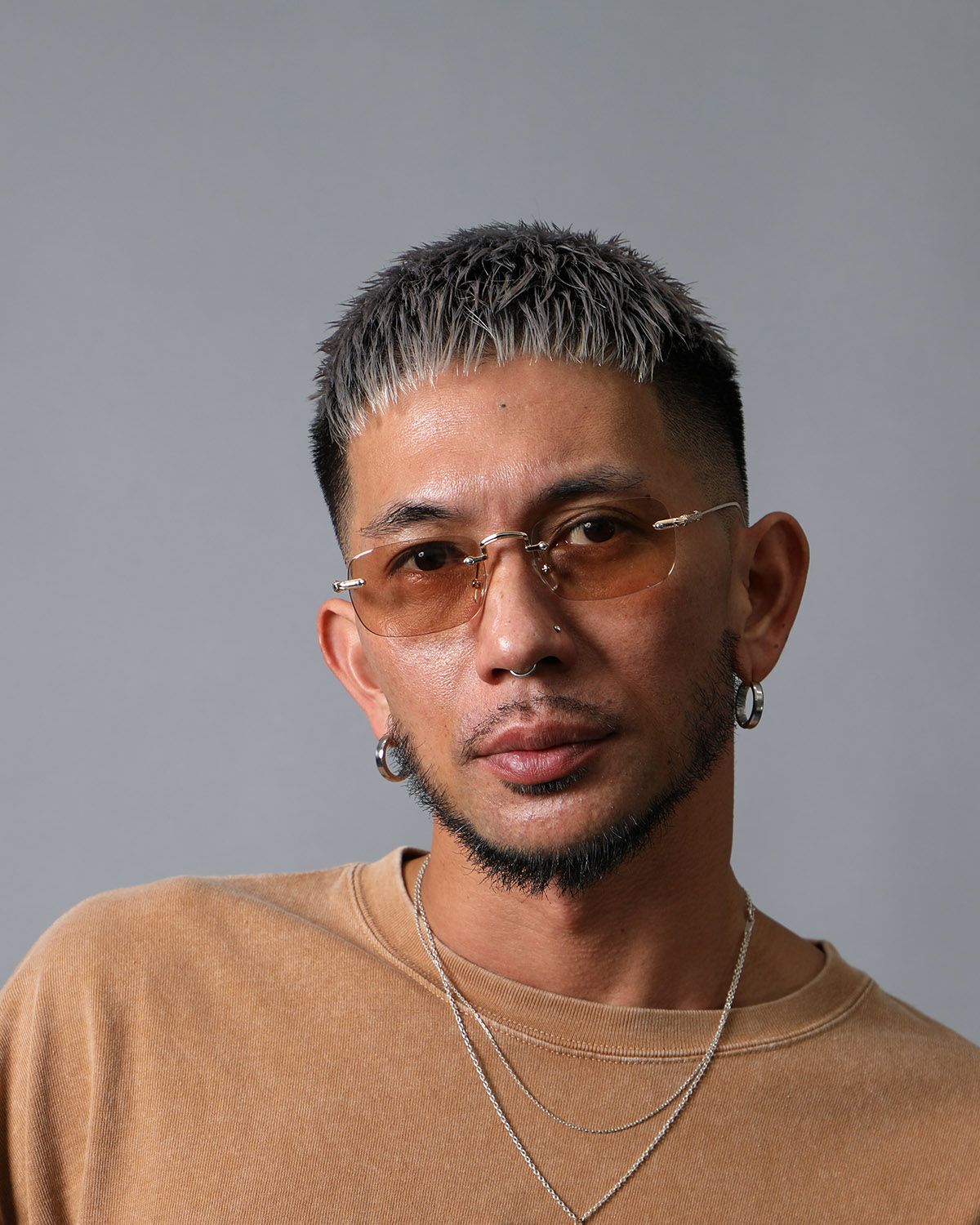 ブラウン