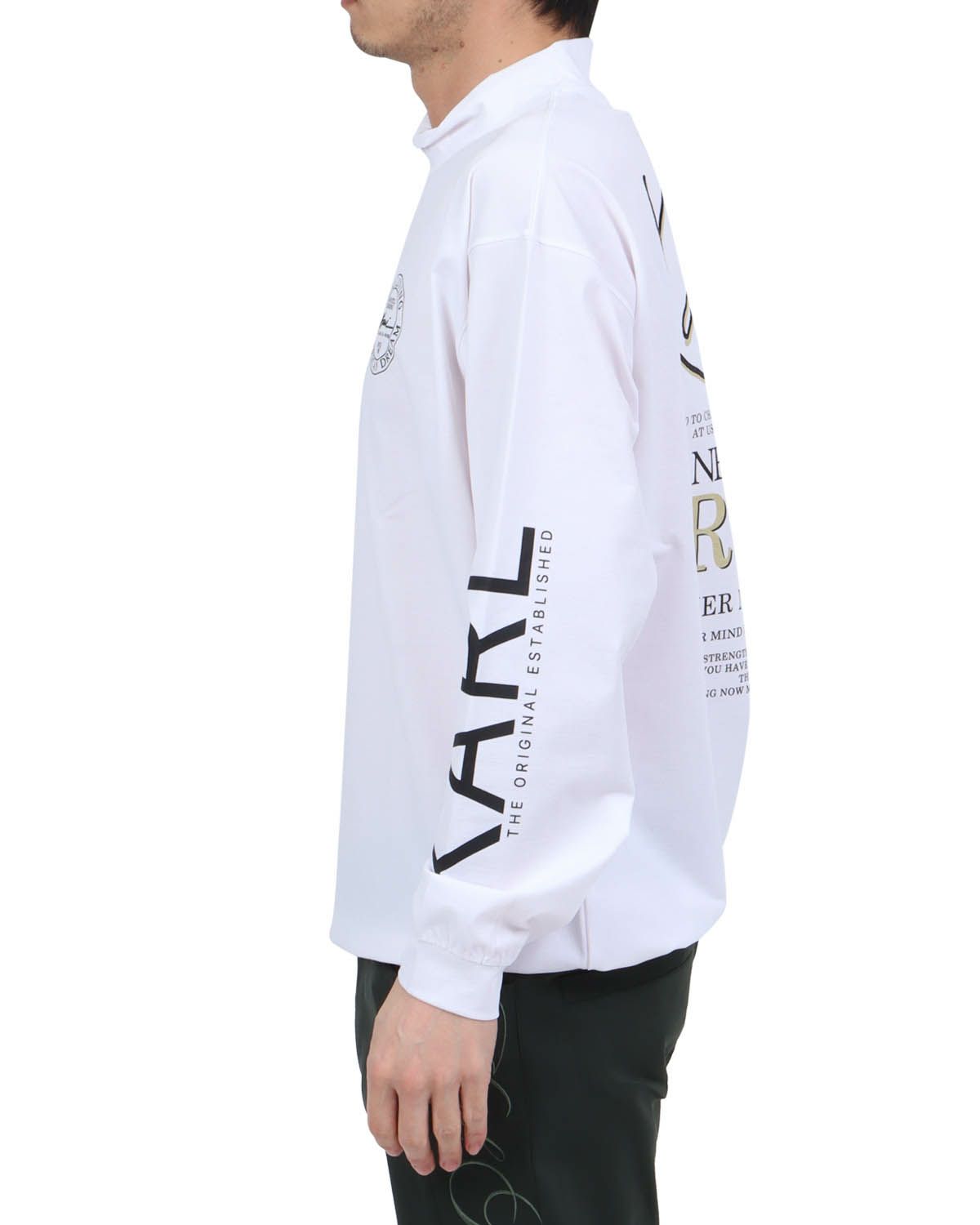 ホワイト：180cm67kg(Lサイズ着用)