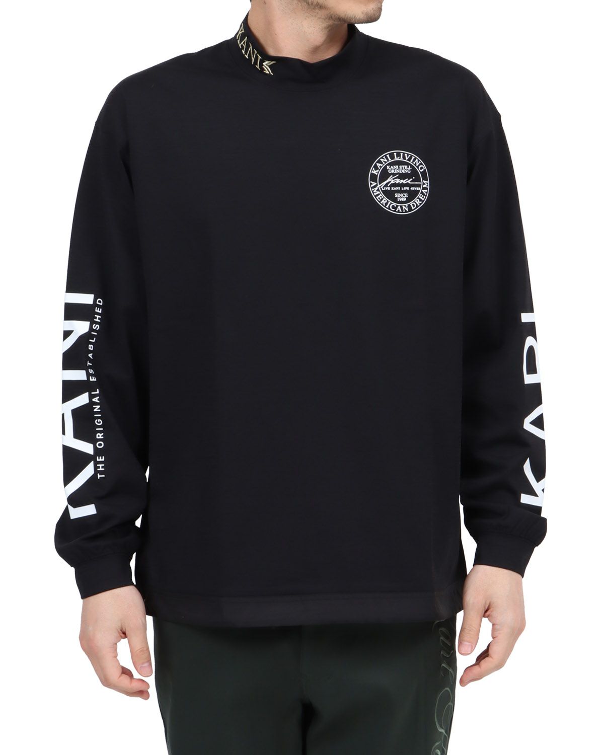 ブラック：180cm67kg(Lサイズ着用)