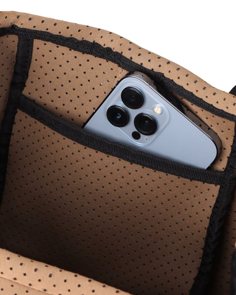 GOTCHA GOLF] 撥水 パンチング スペーサー 2way ポーチ | PEET ONLINE