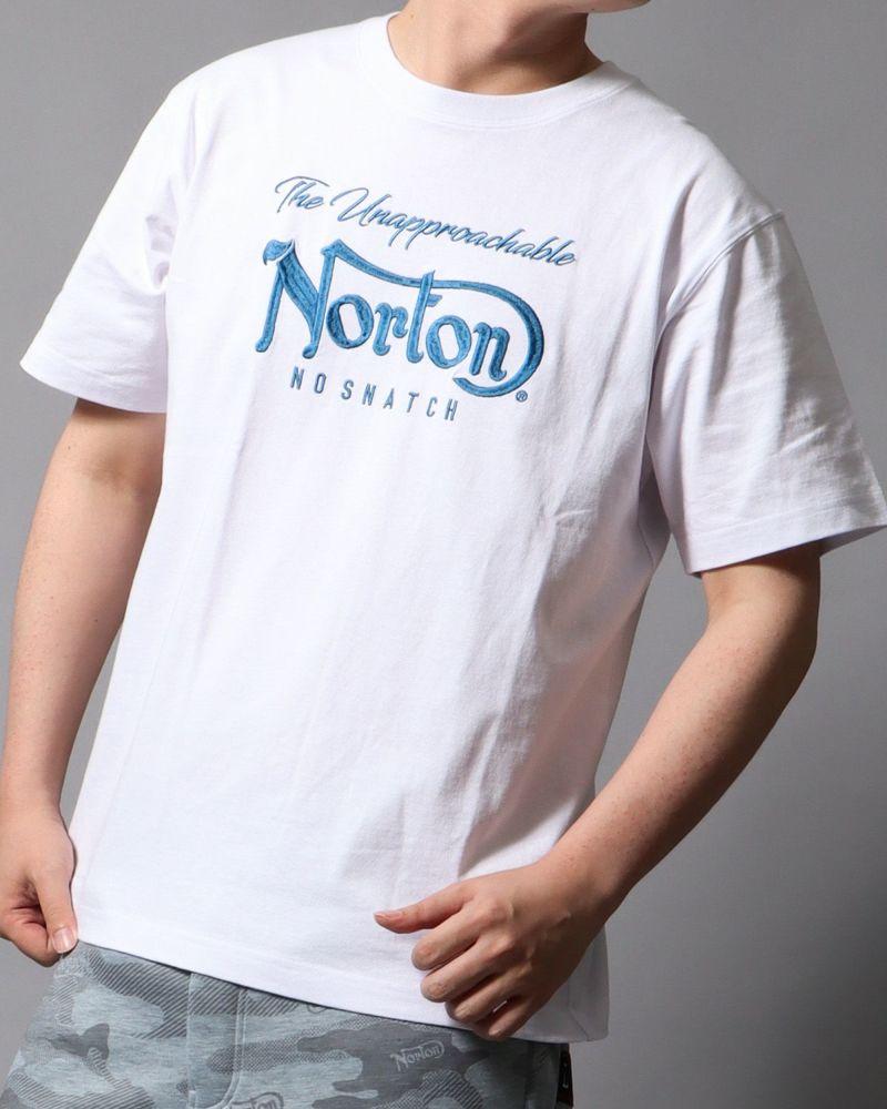 ホワイト：178cm/75kg(Lサイズ着用)