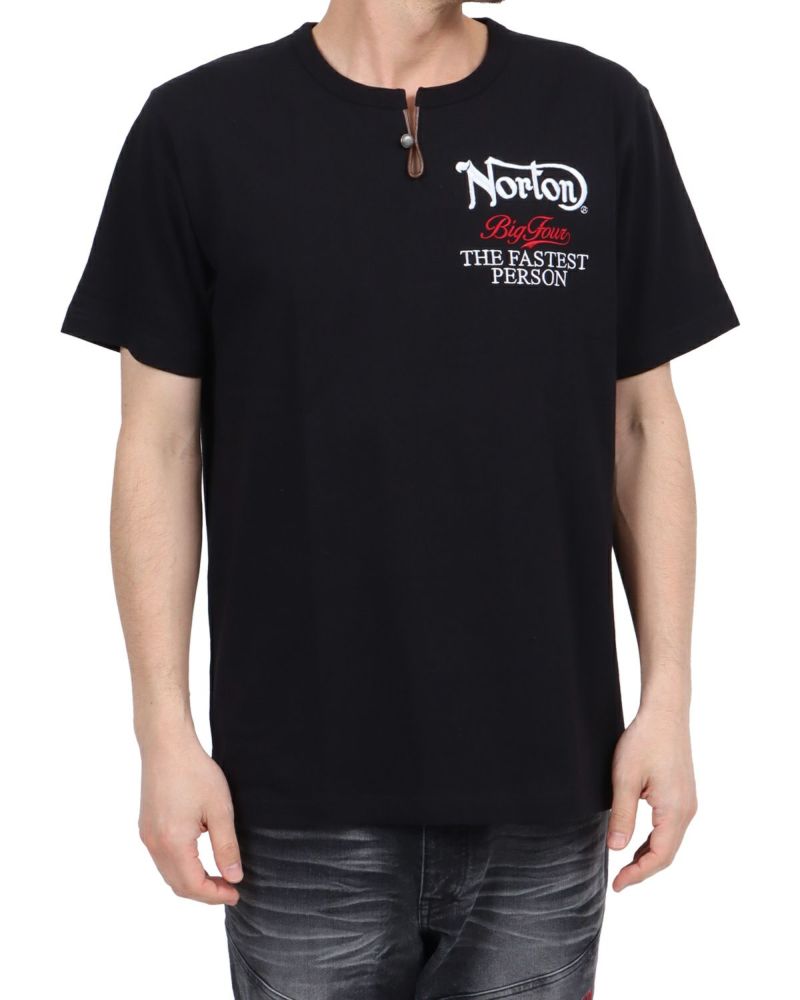 ブラック：180cm67kg(Lサイズ着用)