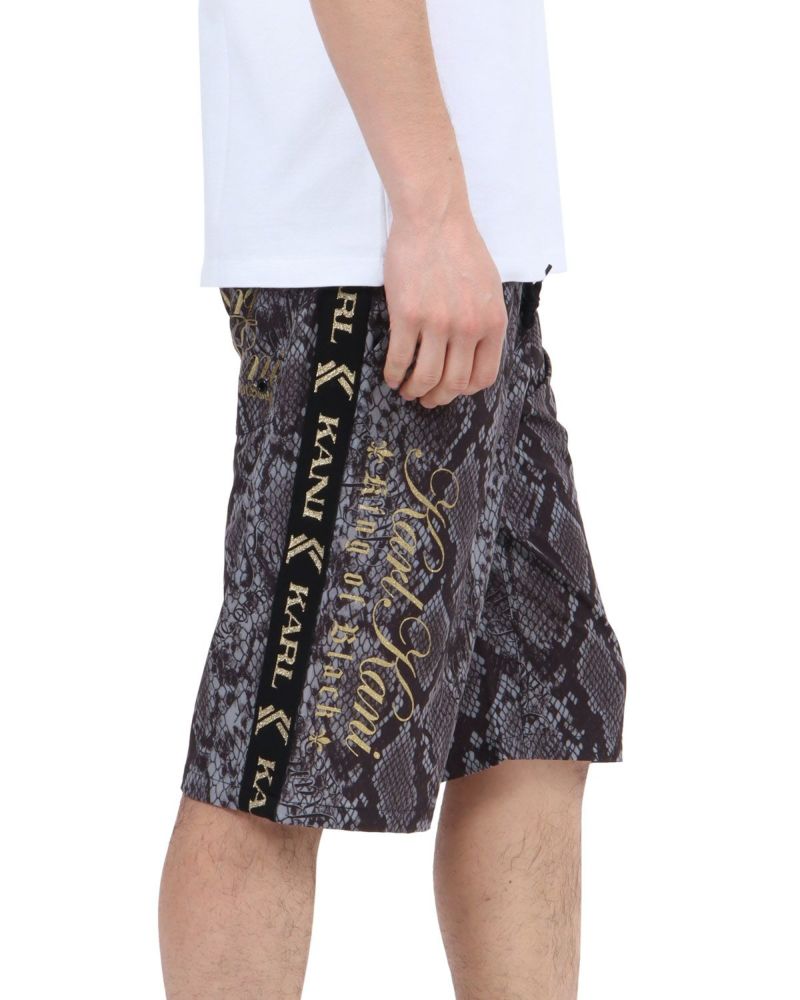 ブラック：180cm67kg(Mサイズ着用)