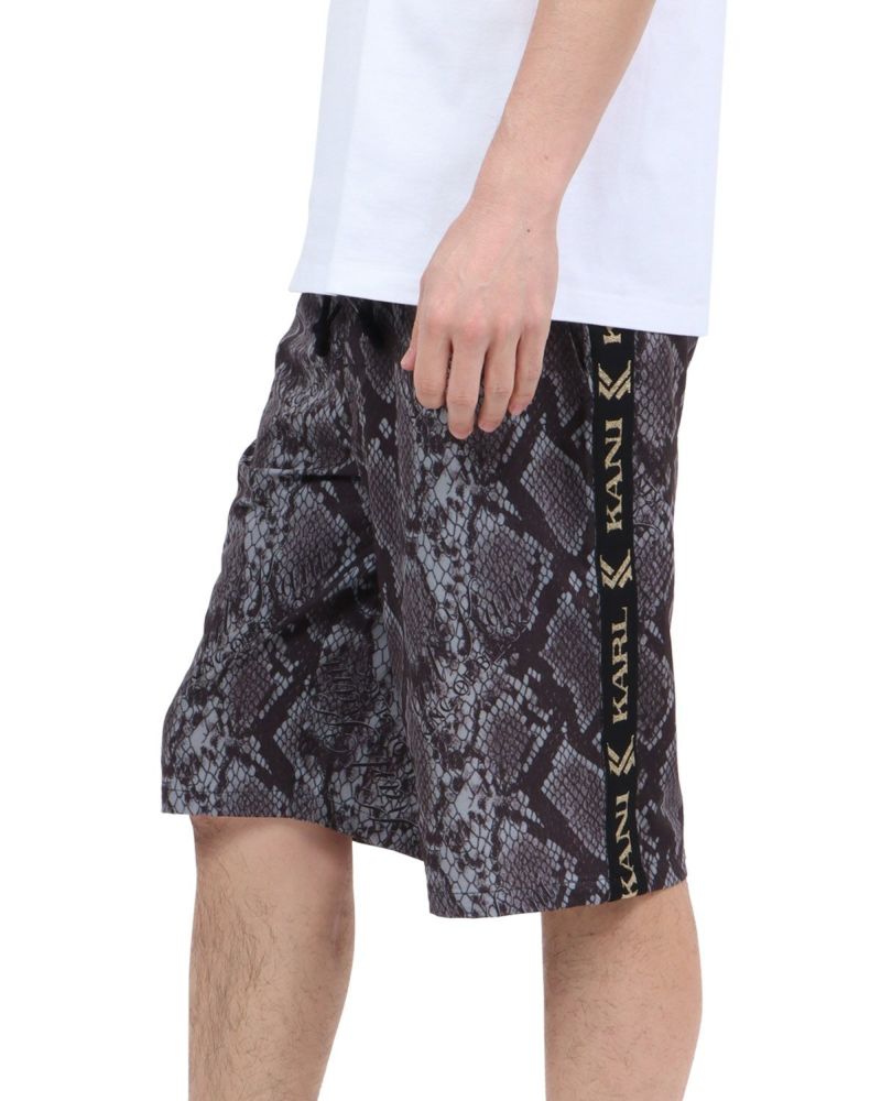 ブラック：180cm67kg(Mサイズ着用)