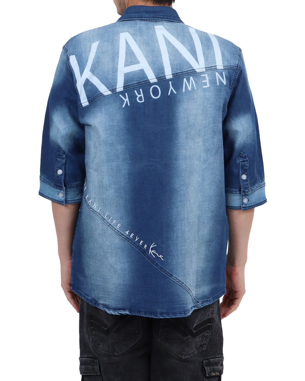 ブリーチ：180cm67kg(Lサイズ着用)