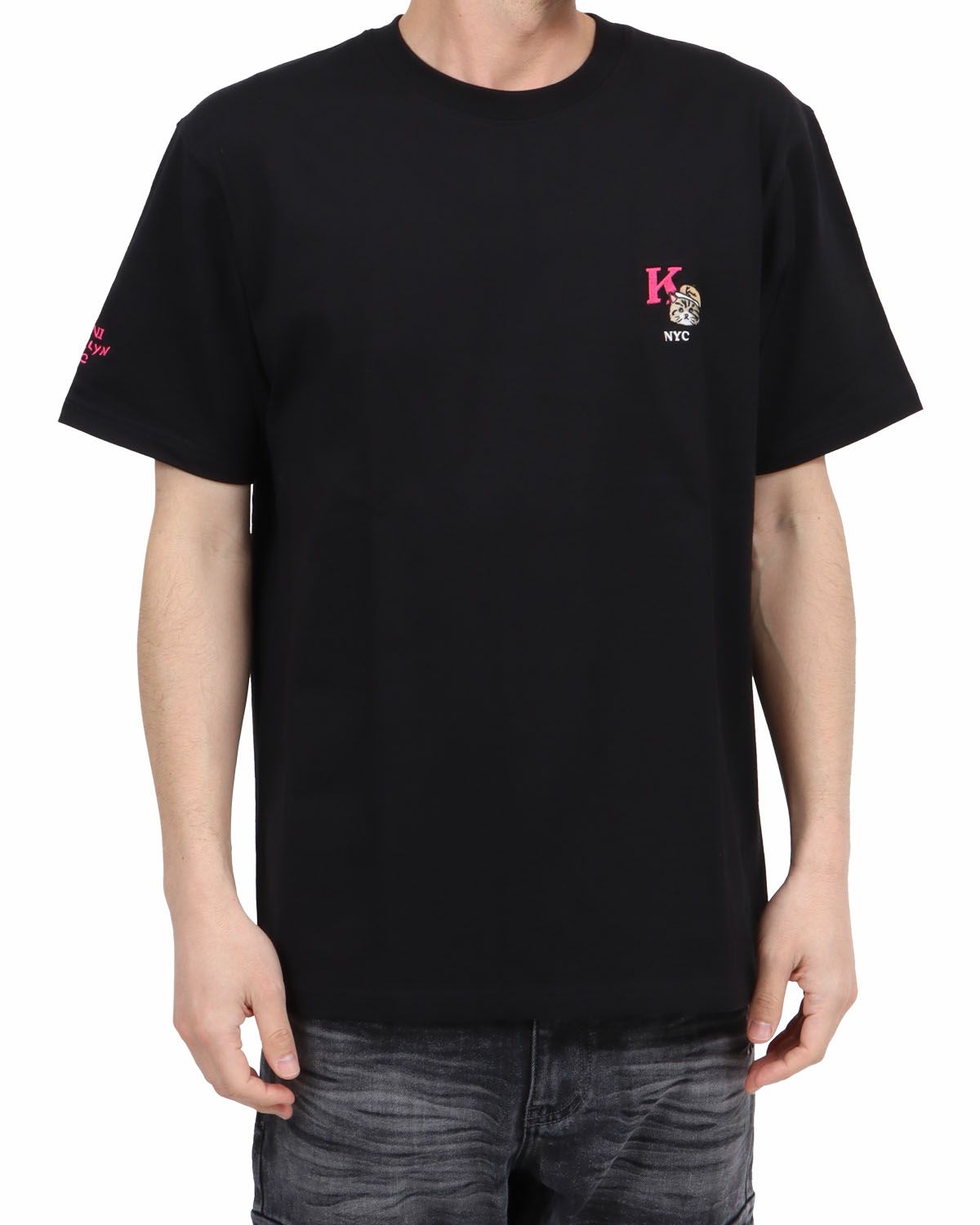 ピンク：180cm67kg(Lサイズ着用)