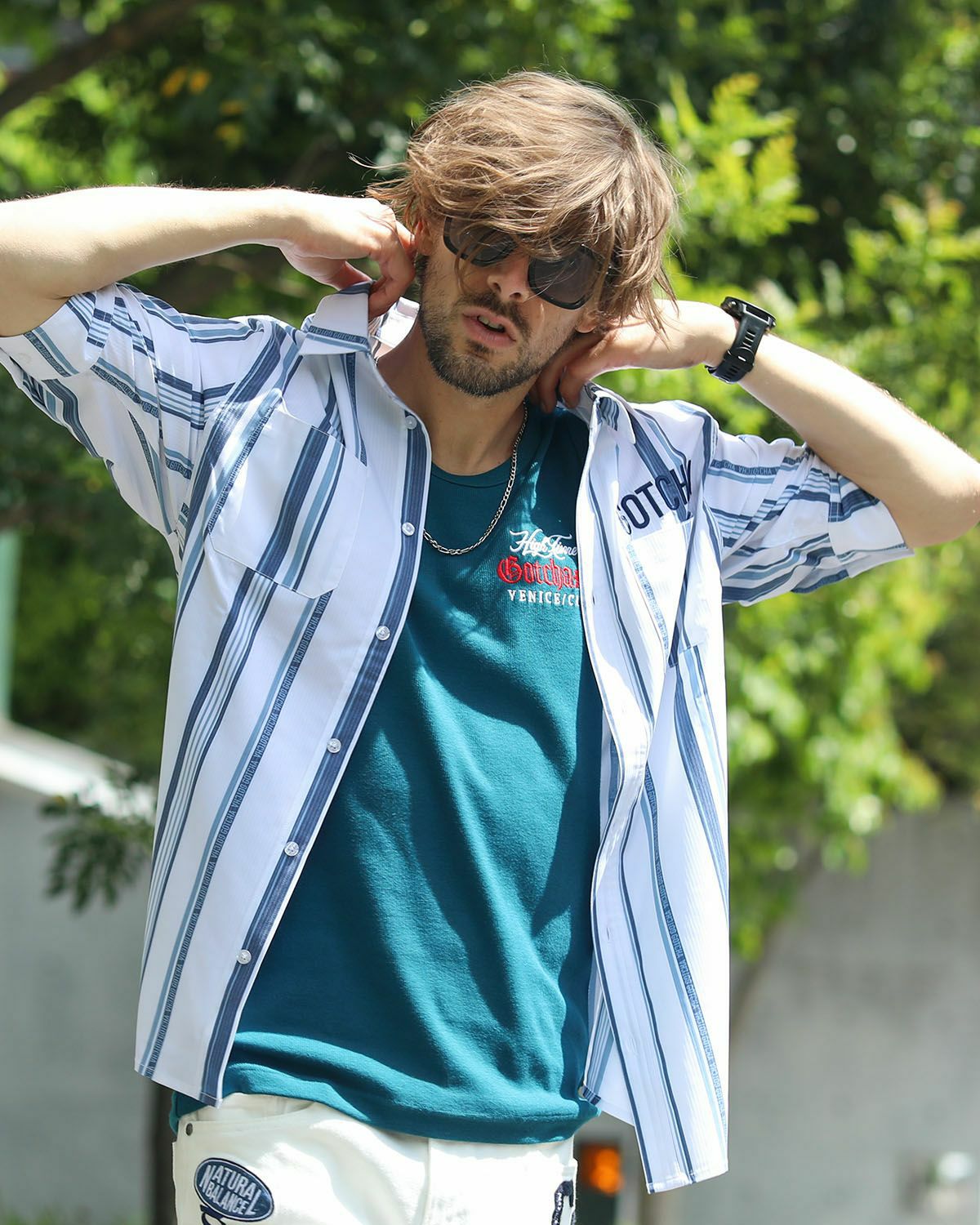 ホワイト:183cm70kg(Lサイズ着用)