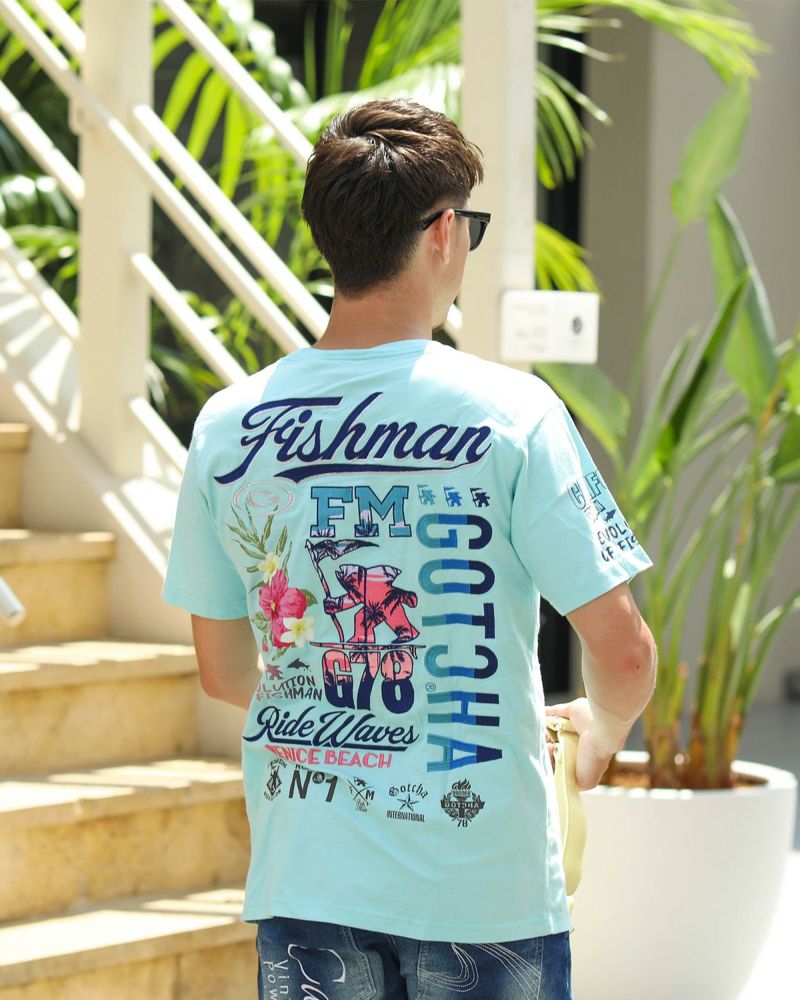 ミントグリーン：180cm70kg(Lサイズ着用)