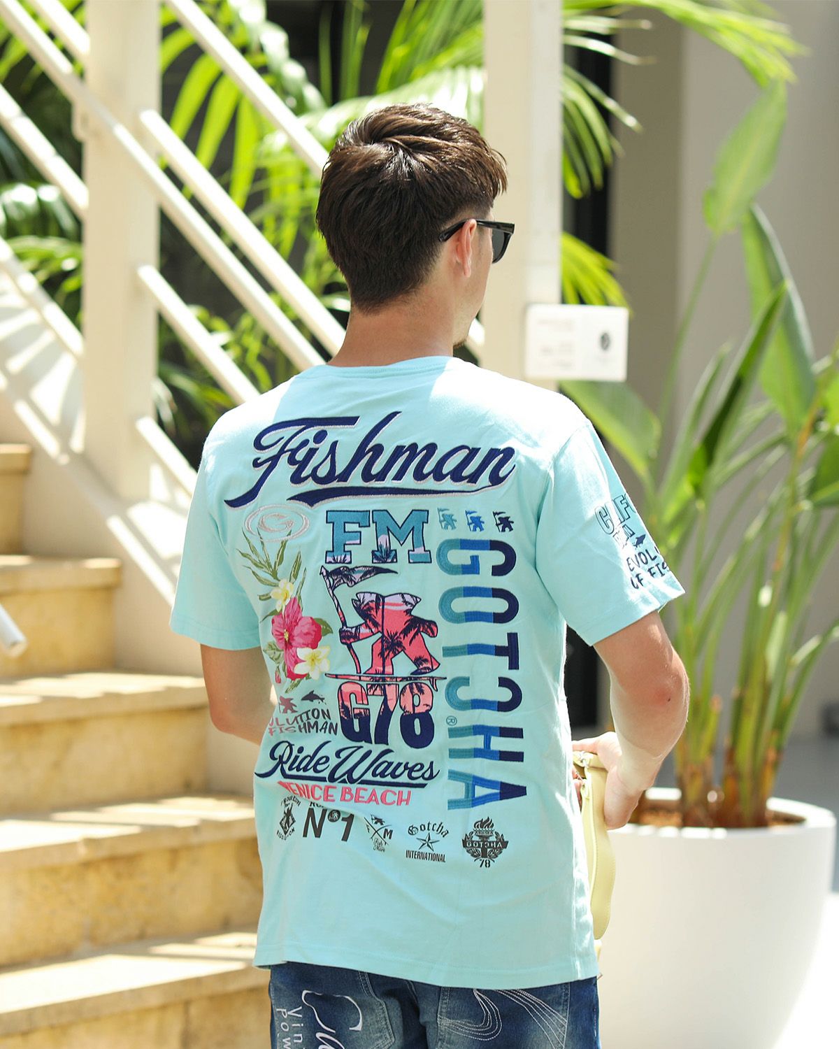 ミントグリーン：180cm70kg(Lサイズ着用)