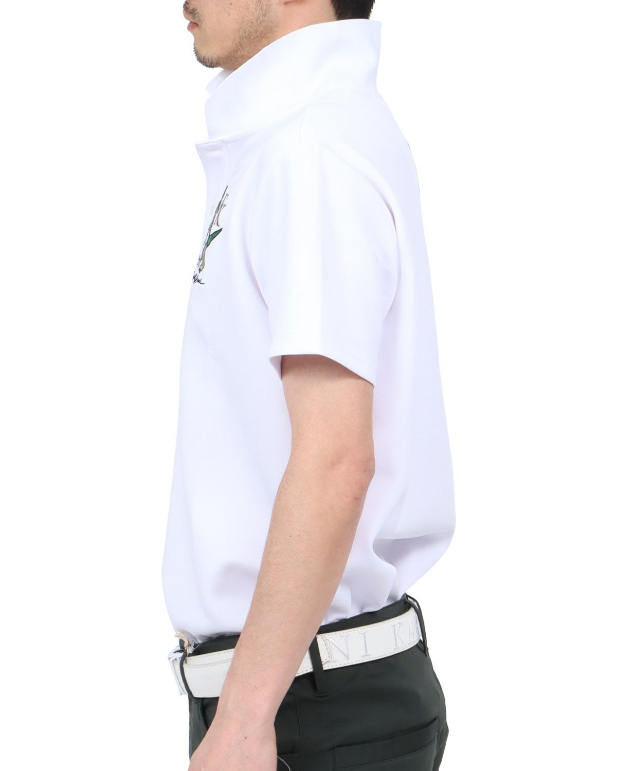 ホワイト：180cm67kg(Lサイズ着用)