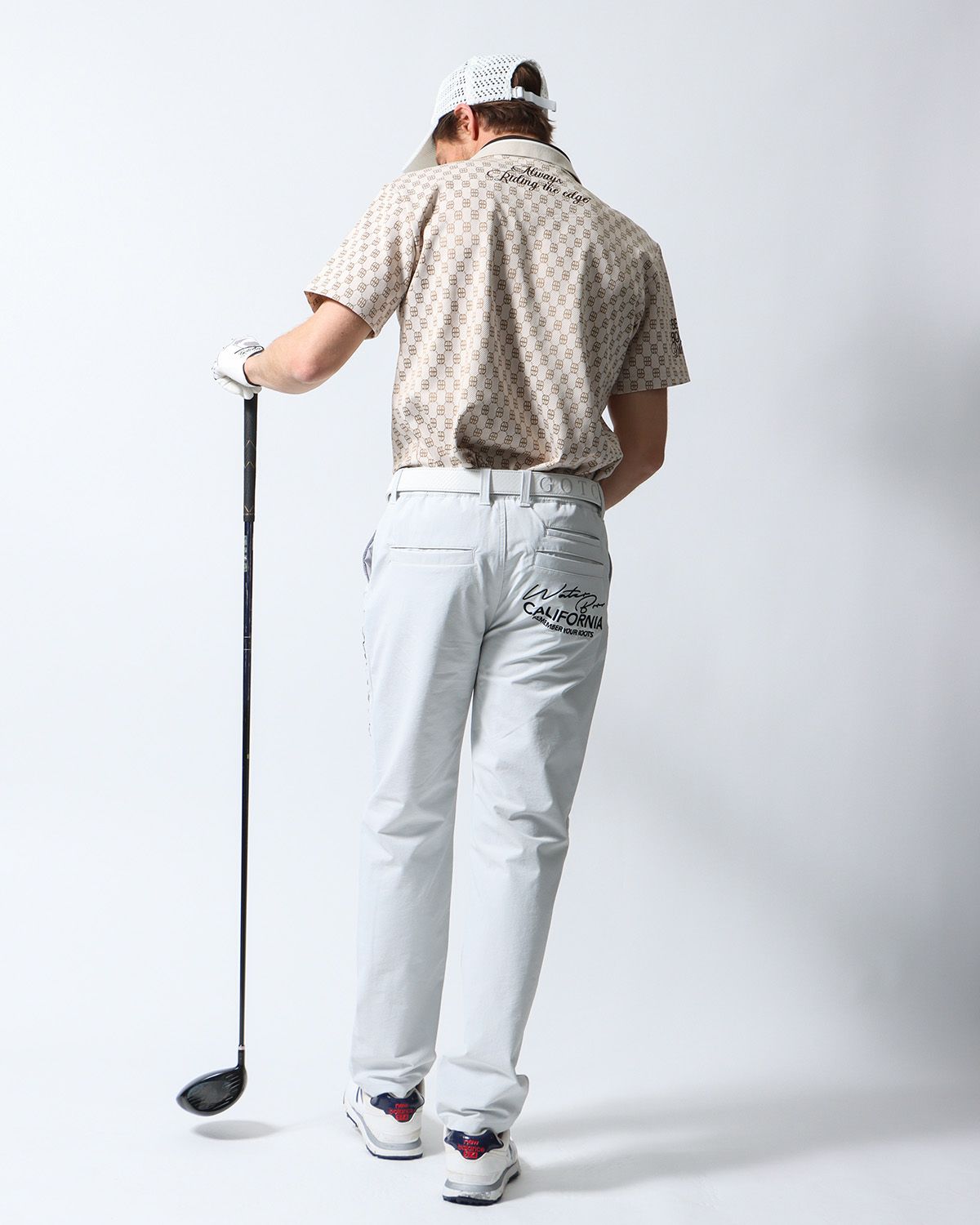 ホワイト：183cm70kg(Lサイズ着用)