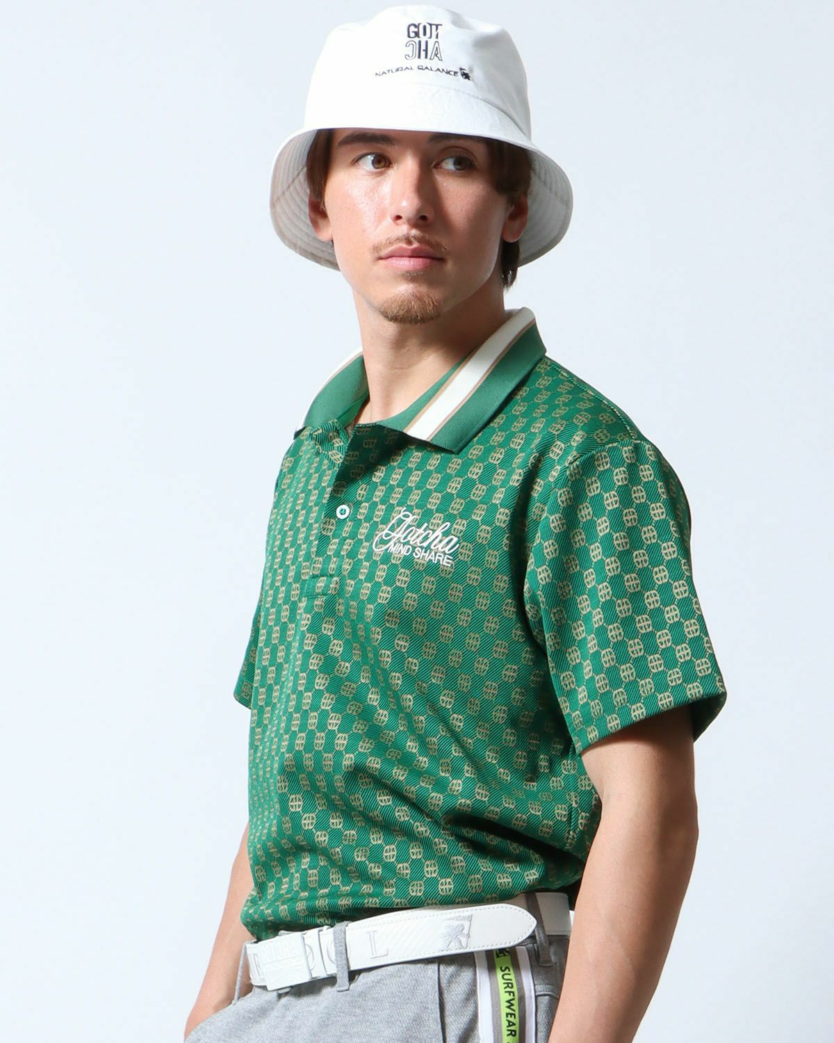 グリーン：180cm70kg(Lサイズ着用)