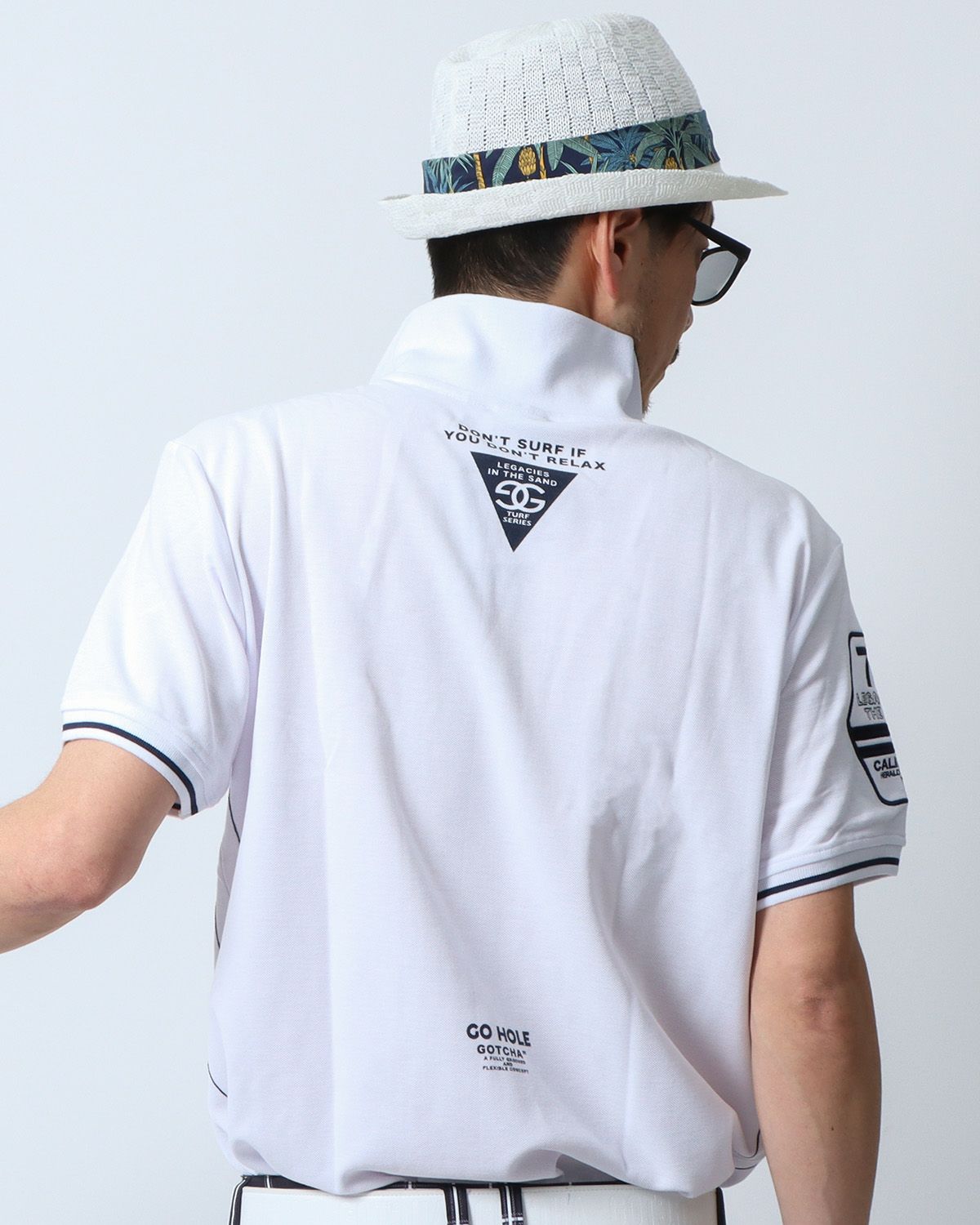 ホワイト：180cm67kg(Lサイズ着用)