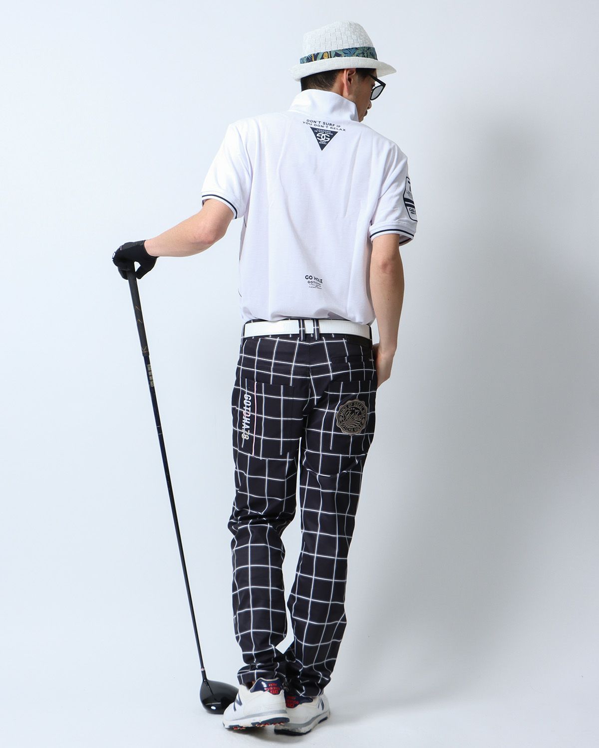 ホワイト：180cm67kg(Lサイズ着用)