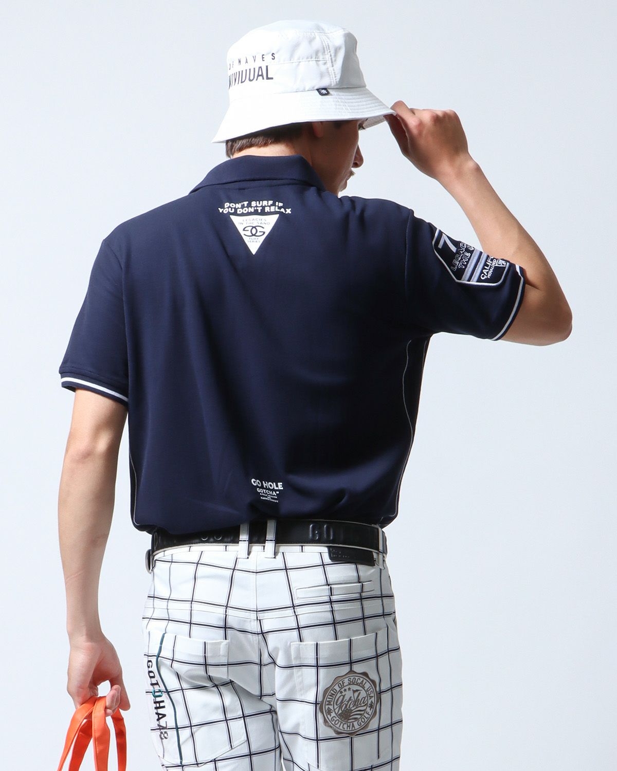 ネイビー：180cm70kg(Lサイズ着用)