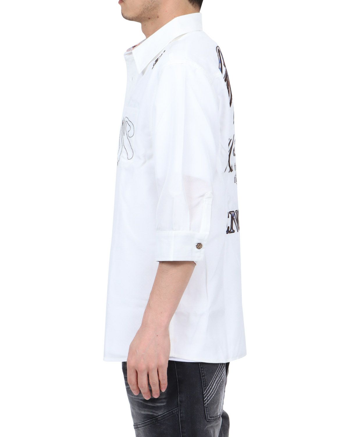 ホワイト：180cm67kg(Lサイズ着用)