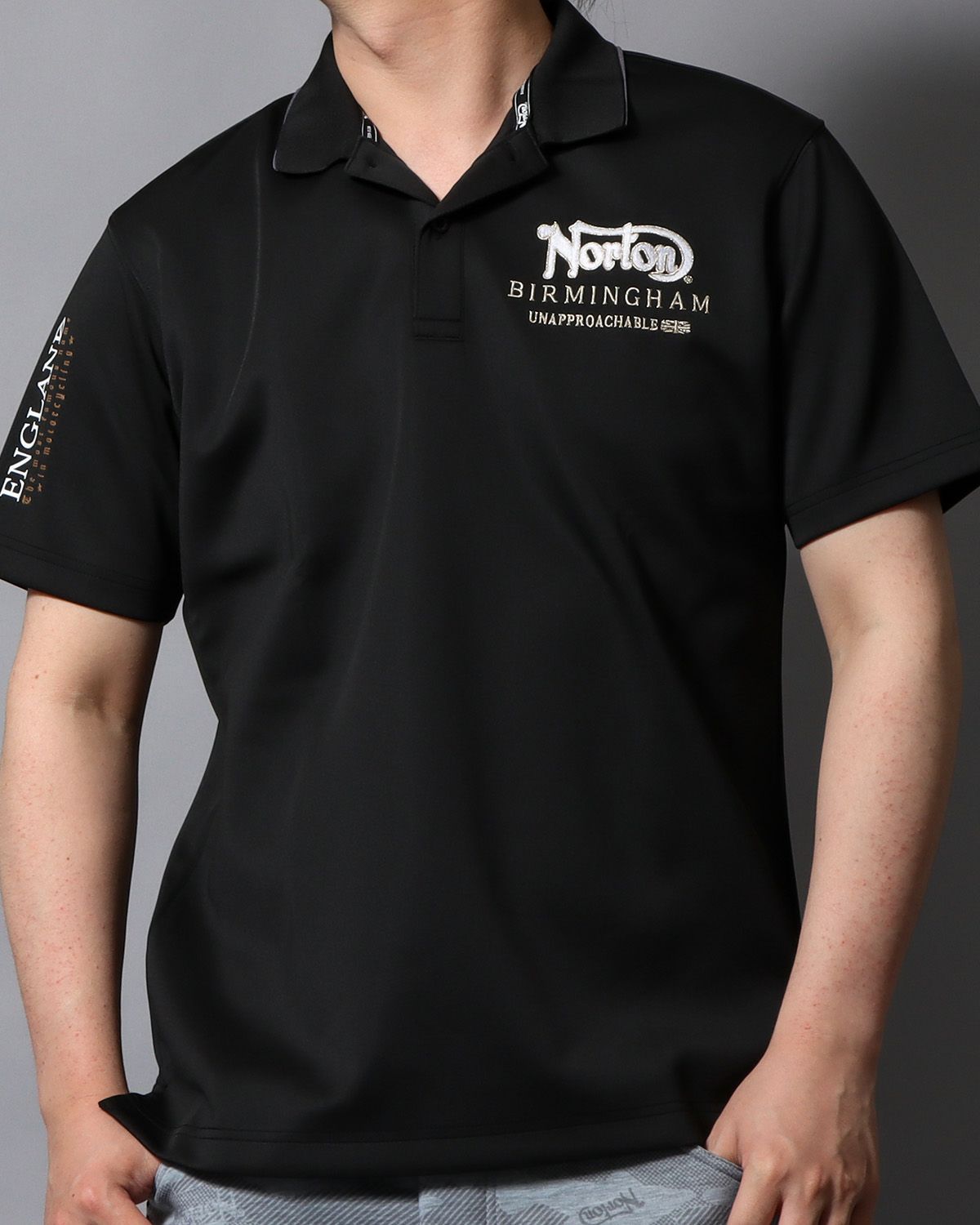 ブラック：178cm/75kg(Lサイズ着用)