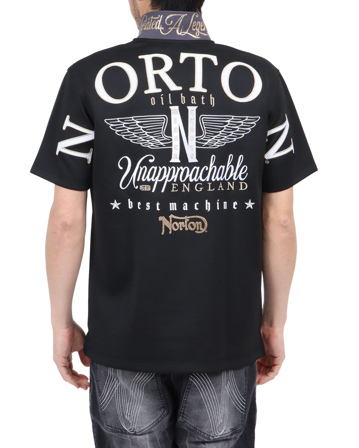 ブラック：180cm67kg(Lサイズ着用)