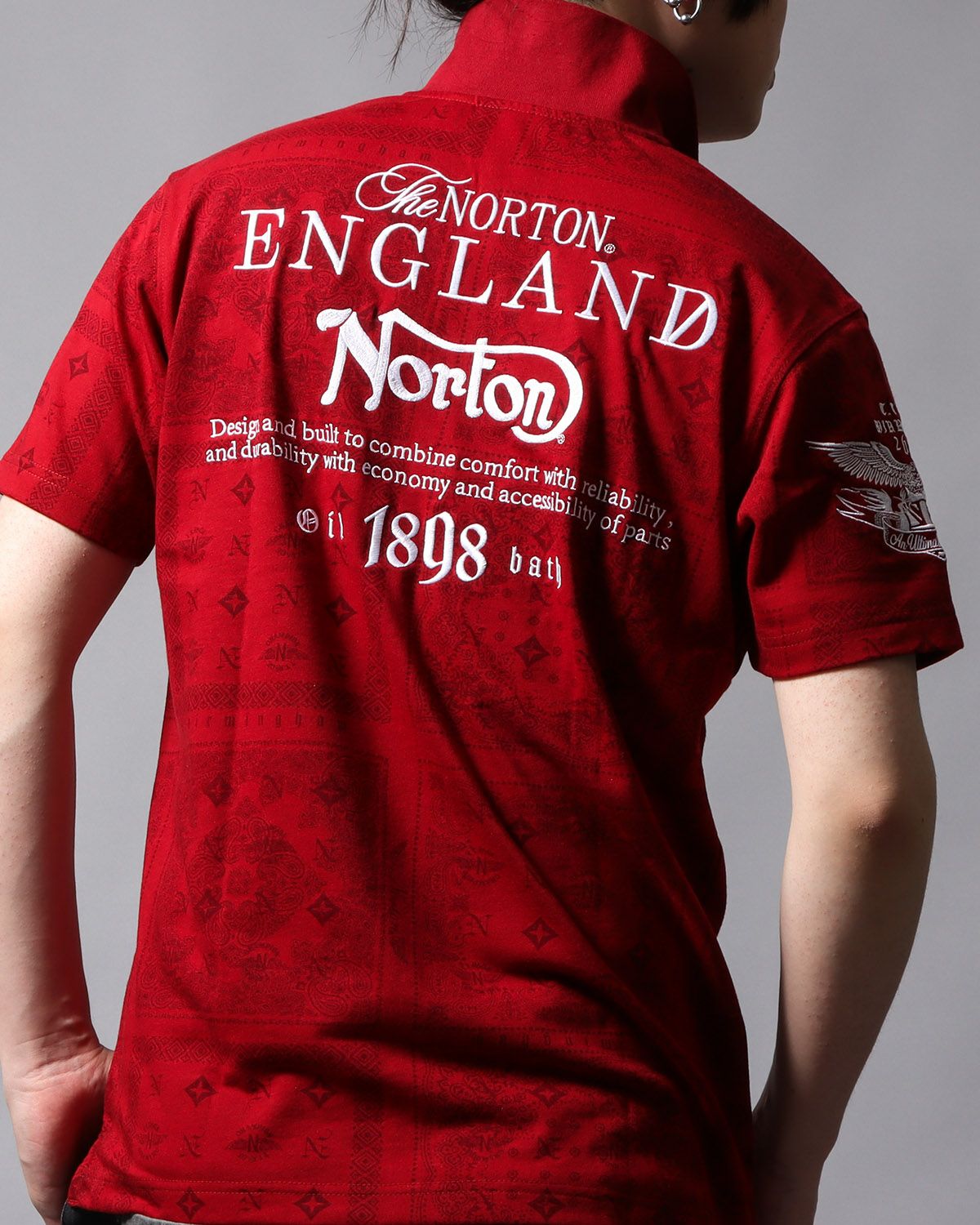 ダークレッド：178cm/75kg(Lサイズ着用)