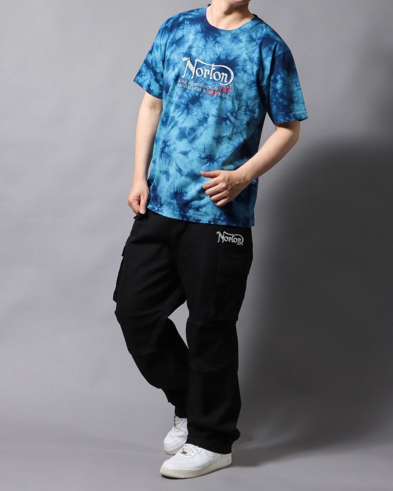 ブルー：178cm/75kg(Lサイズ着用)