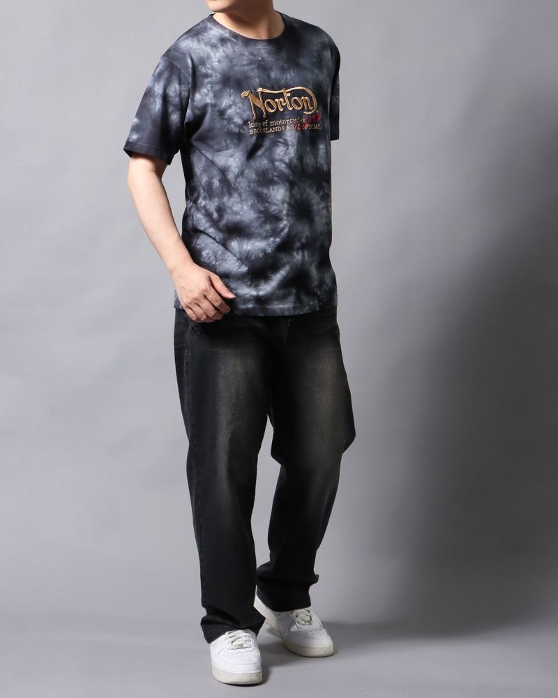 ブラック：178cm/75kg(Lサイズ着用)