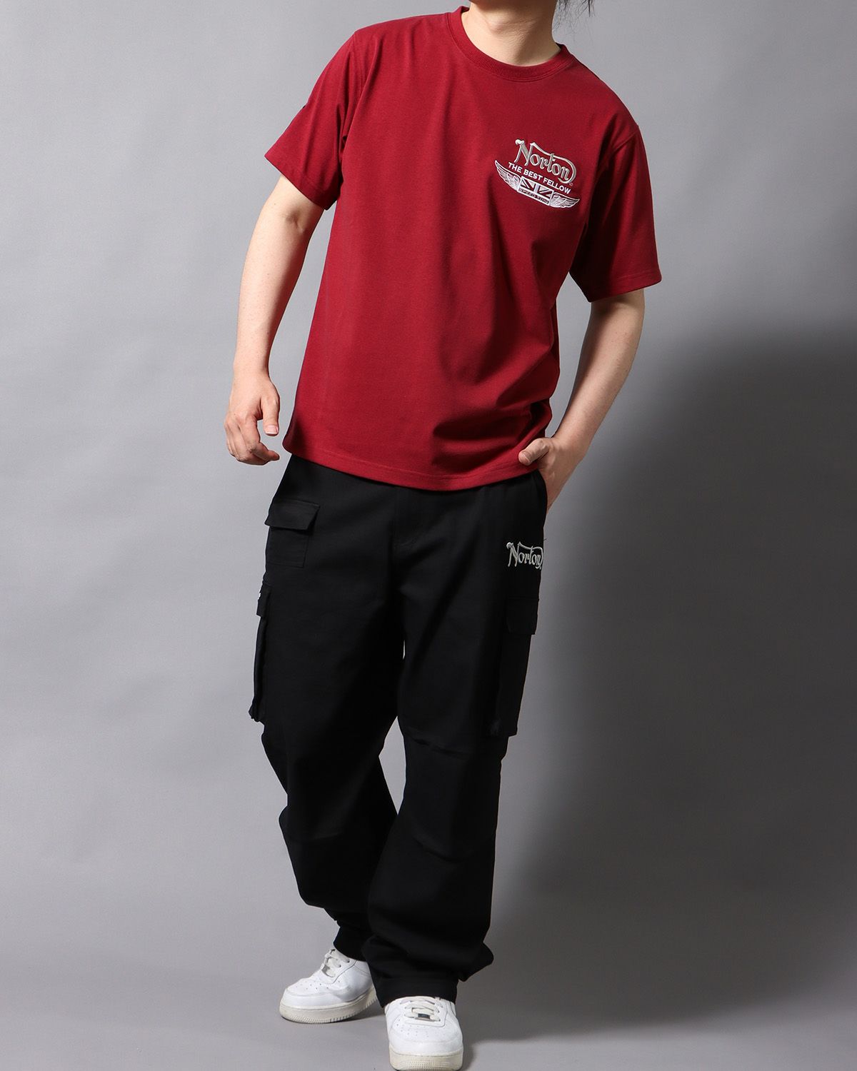 ダークレッド：178cm/75kg(Lサイズ着用)