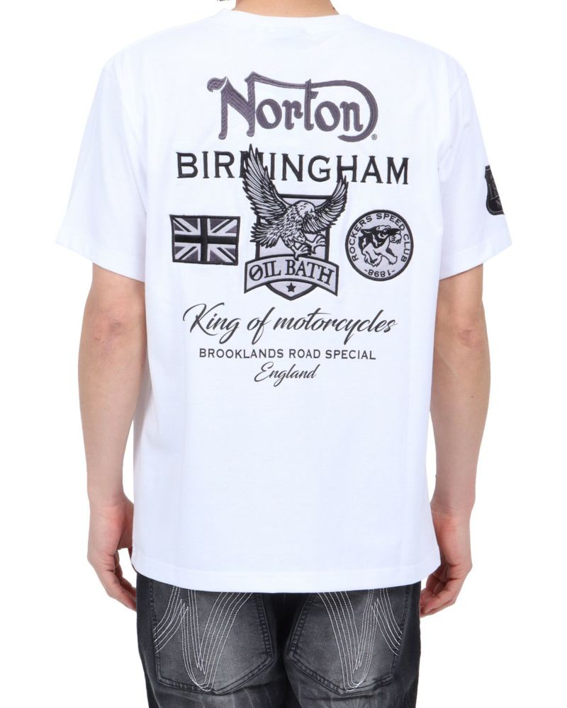 ホワイト：180cm67kg(Lサイズ着用)