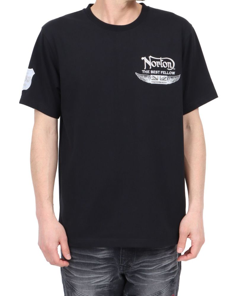 ブラック：180cm67kg(Lサイズ着用)