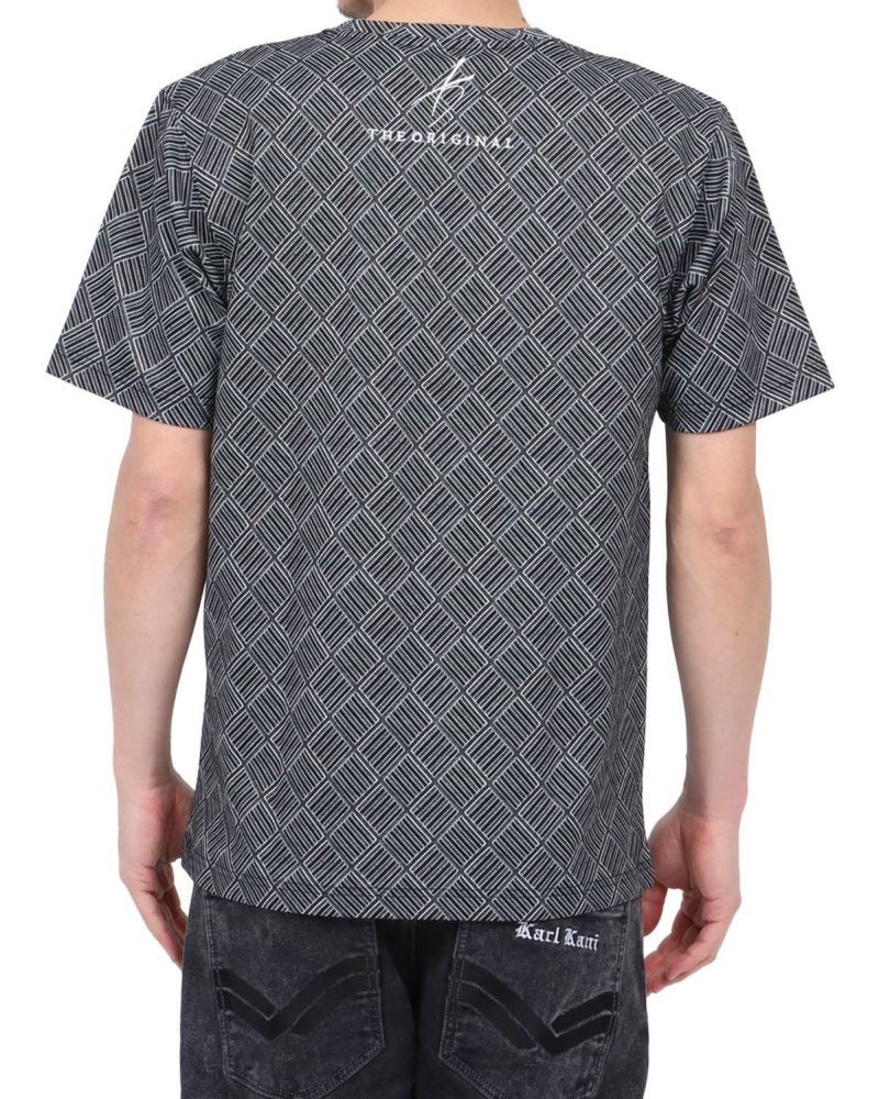 ブラック：180cm67kg(Lサイズ着用)