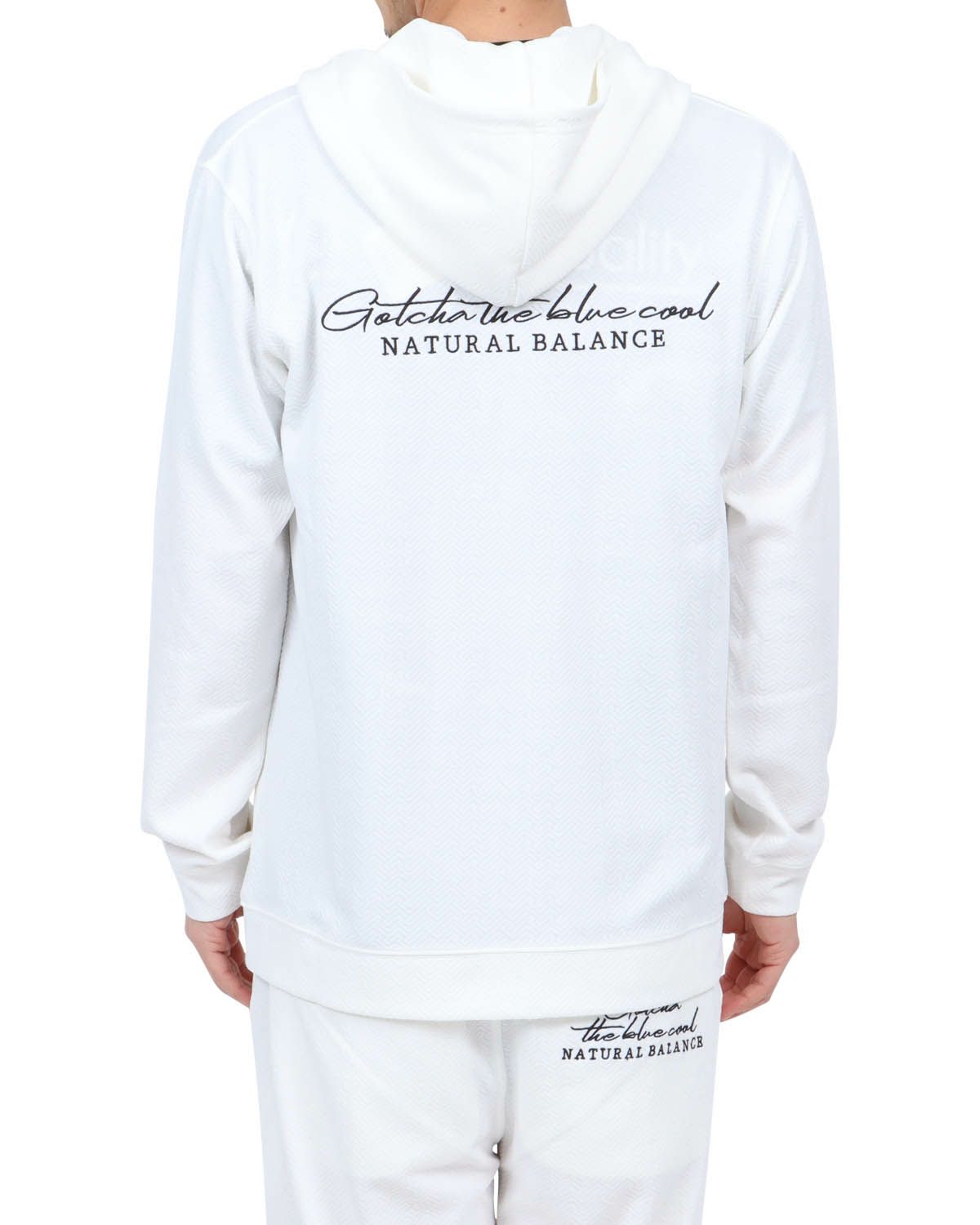 ホワイト：180cm67kg(Lサイズ着用)