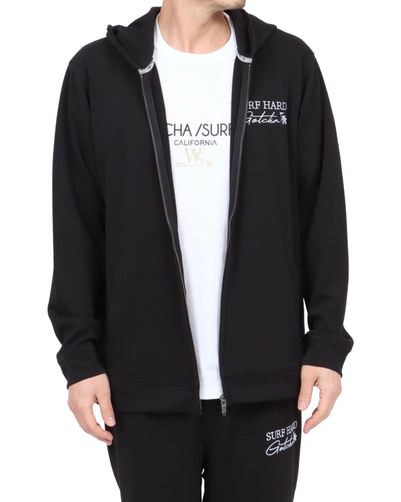 ブラック：180cm67kg(Lサイズ着用)