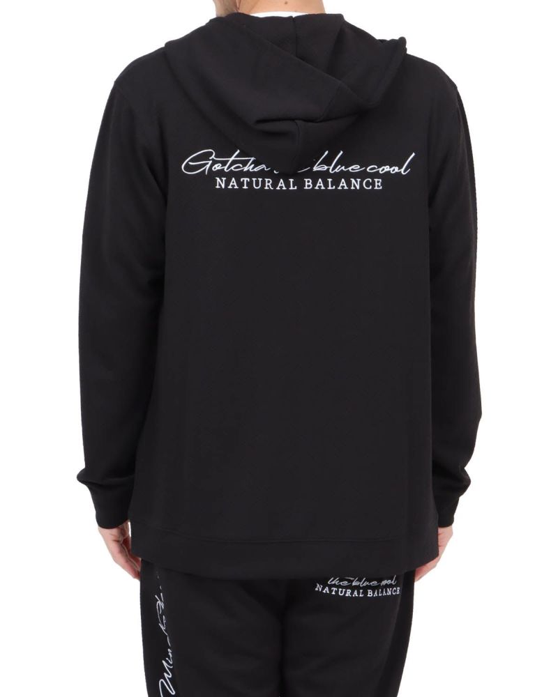 ブラック：180cm67kg(Lサイズ着用)