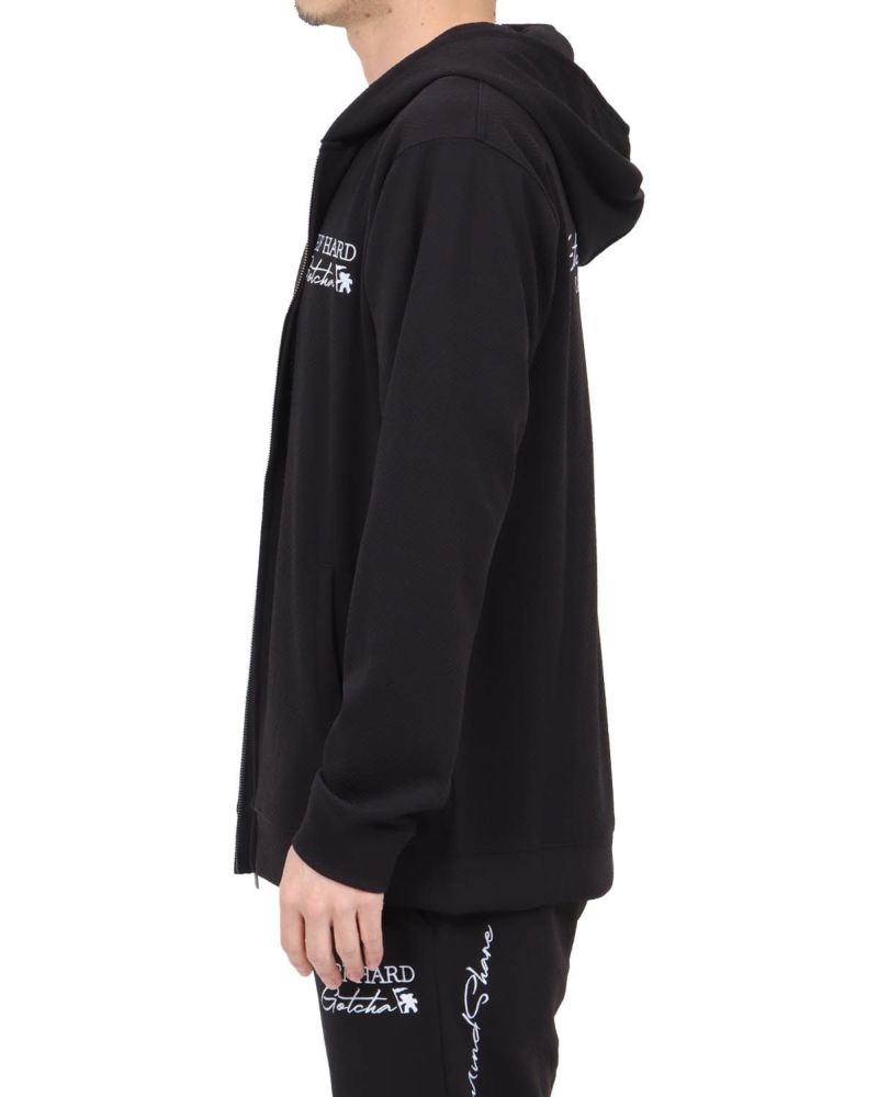 ブラック：180cm67kg(Lサイズ着用)