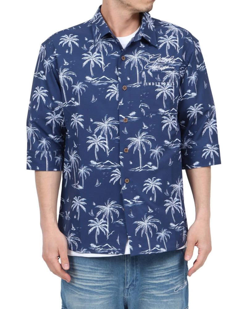 ネイビー：180cm67kg(Lサイズ着用)