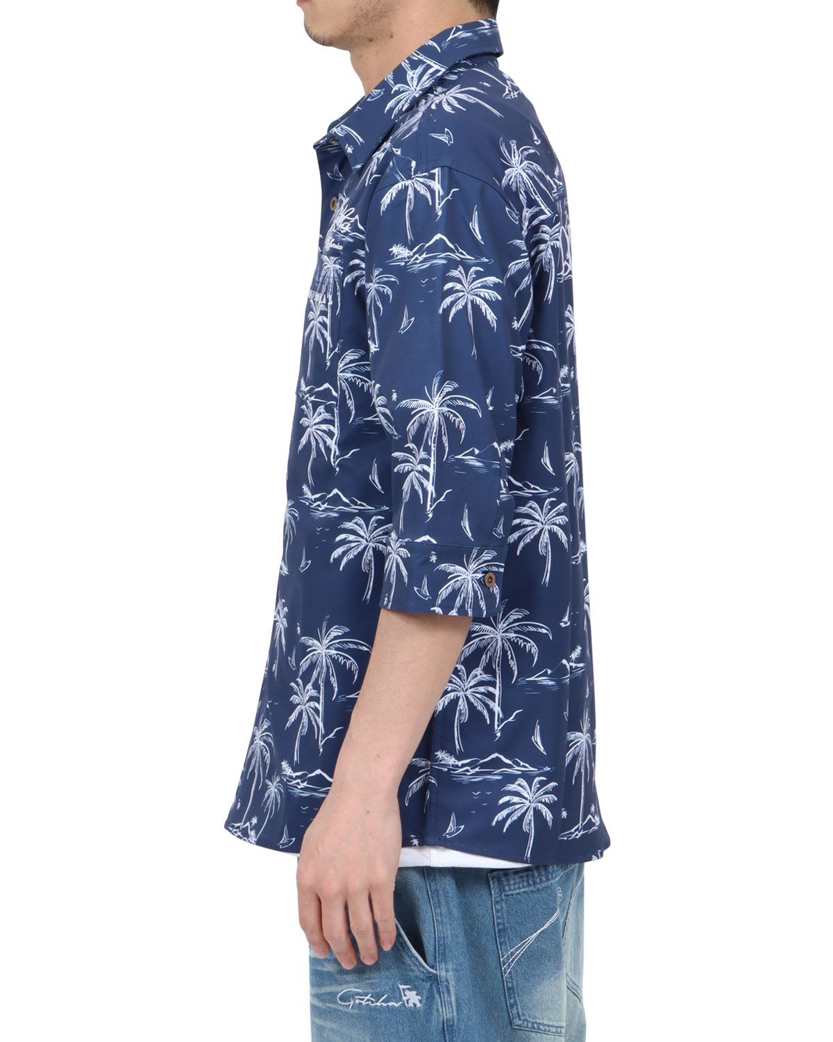 ネイビー：180cm67kg(Lサイズ着用)