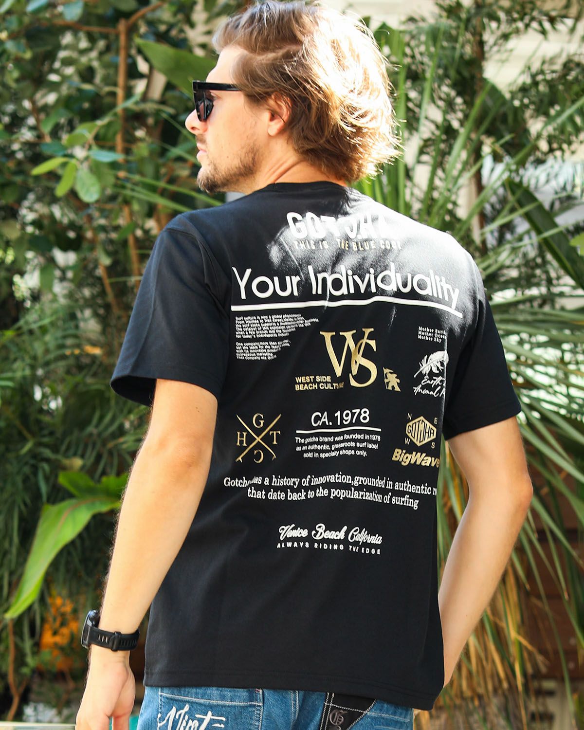 ブラック：183cm/70kg(Lサイズ着用)