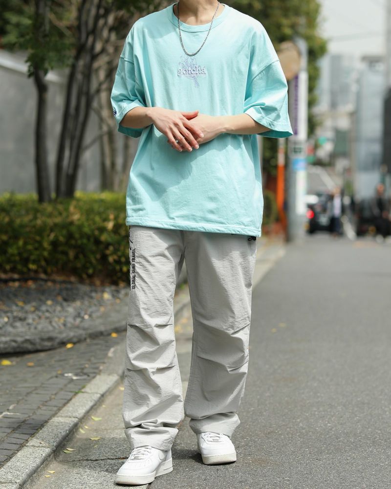 ミントグリーン：168cm55kg(Lサイズ着用)