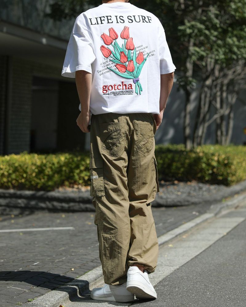 ホワイト：180cm67kg(Lサイズ着用)