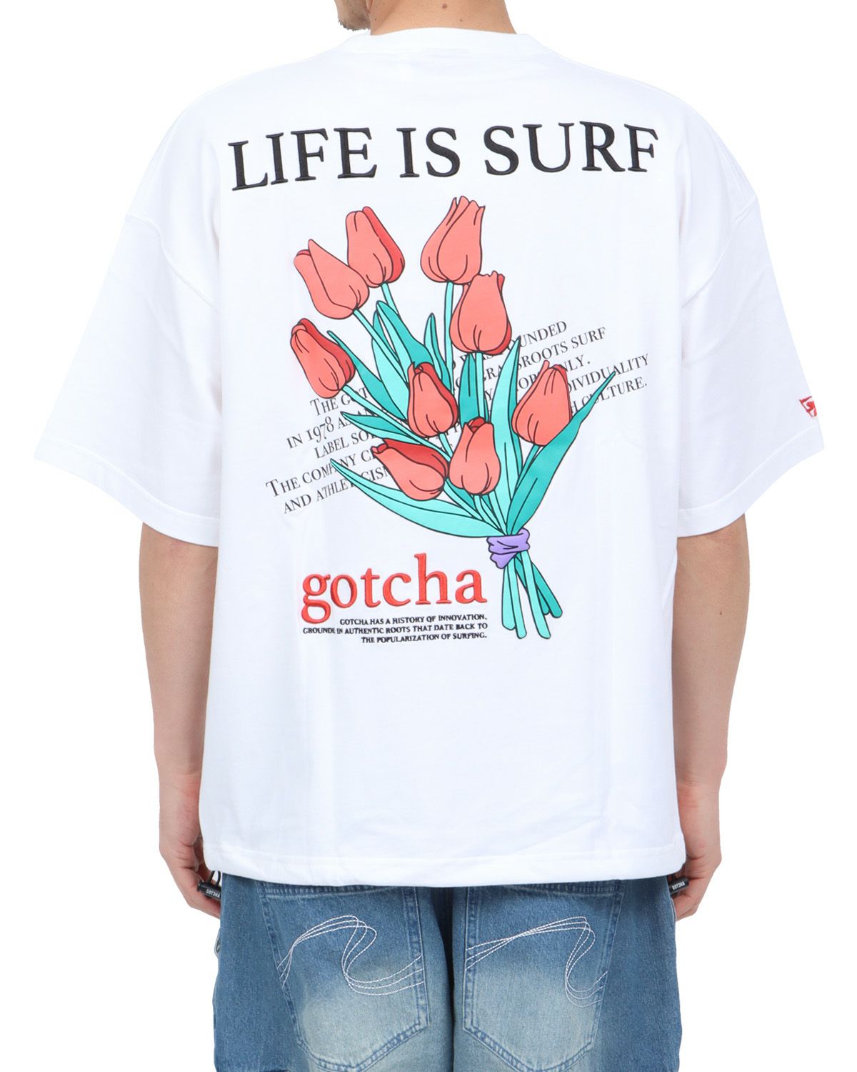 ホワイト：180cm67kg(Lサイズ着用)