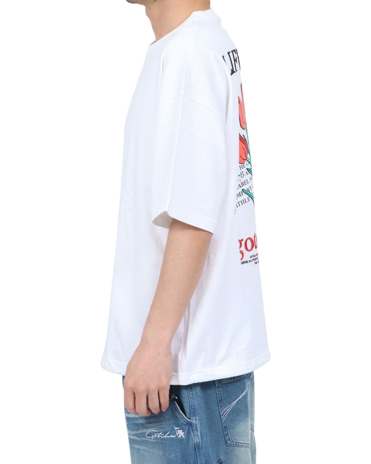 ホワイト：180cm67kg(Lサイズ着用)