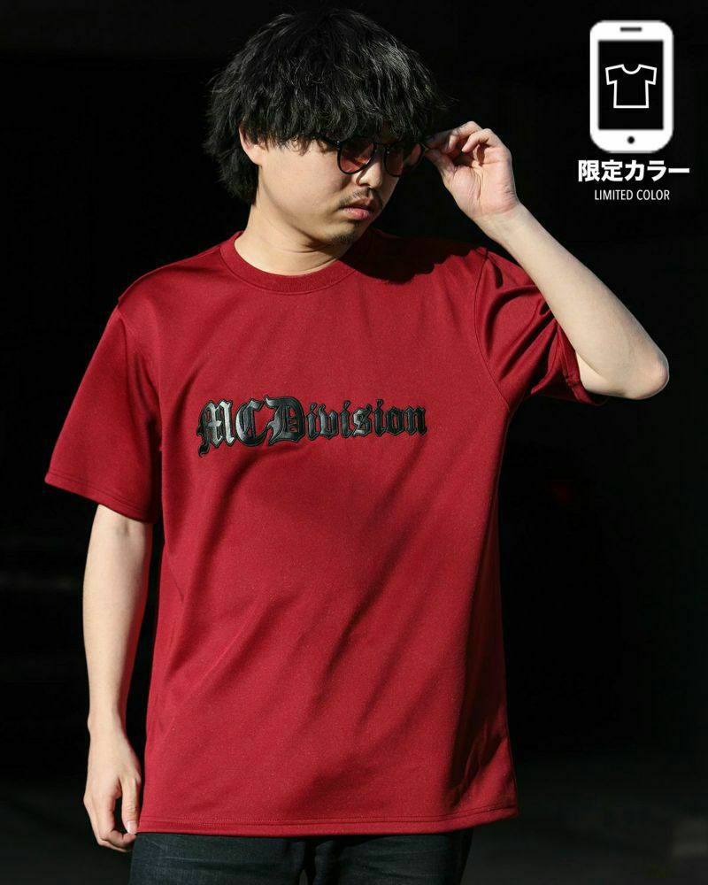 ダークレッド:173cm/63kg(Lサイズ着用)