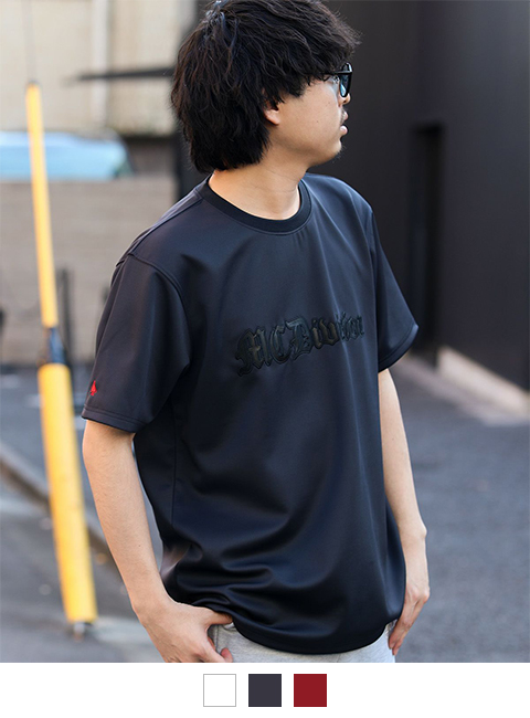 チャコール:173cm/63kg(Lサイズ着用)