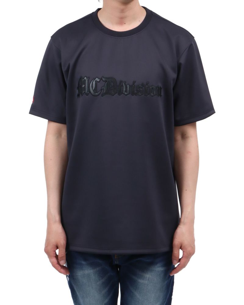 チャコール：174cm62kg(Lサイズ着用)