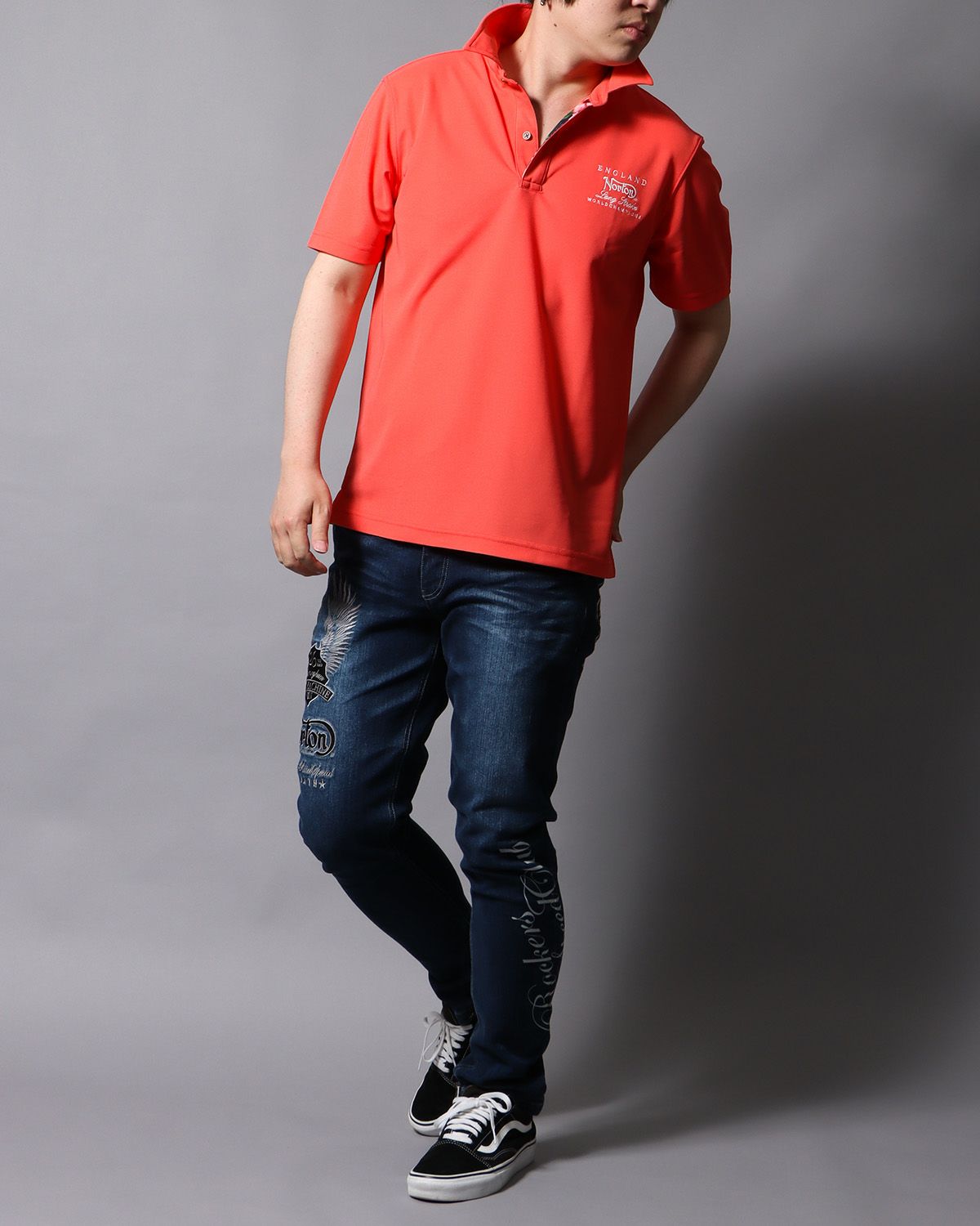 サーモンピンク：178cm/75kg(Lサイズ着用)