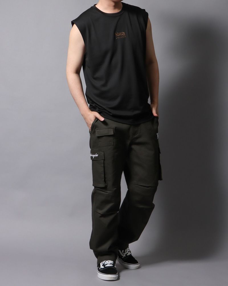 ブラック：178cm/75kg(Lサイズ着用)