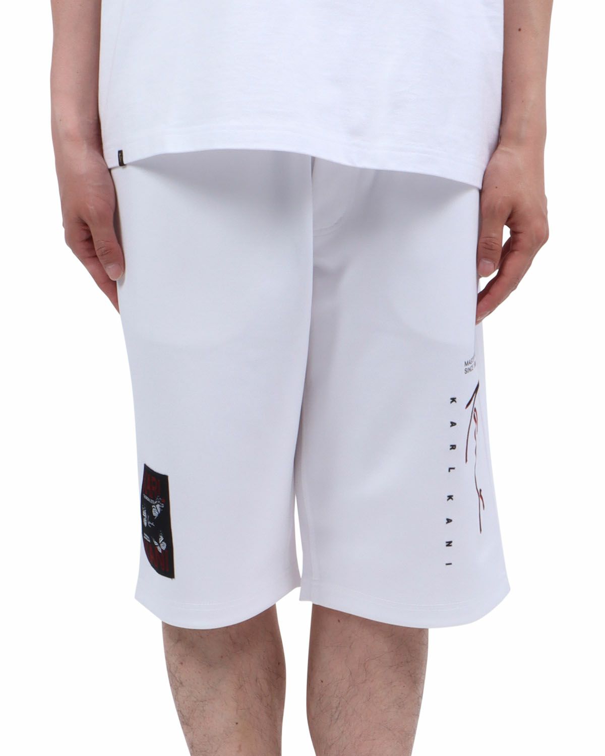 ホワイト：174cm62kg(Lサイズ着用)