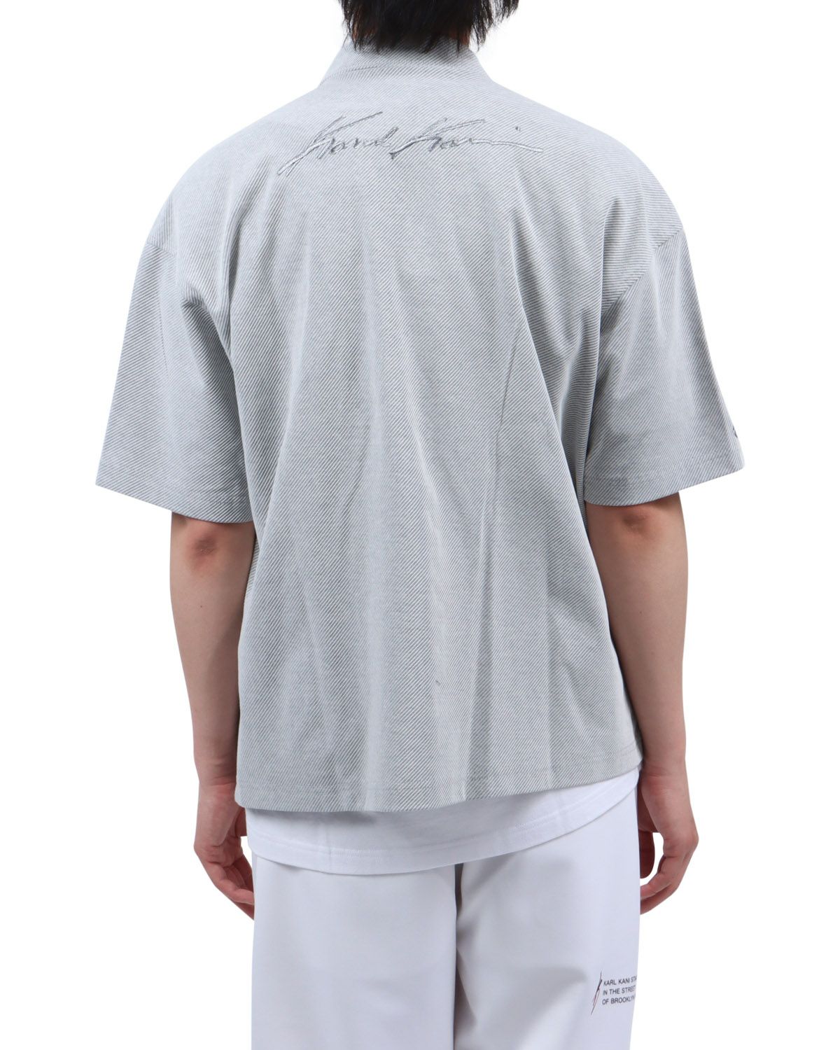 ホワイト：174cm62kg(Lサイズ着用)