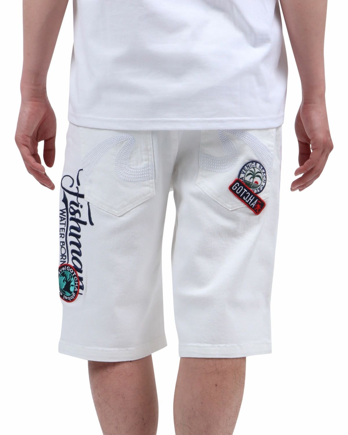 オフホワイト：174cm62kg(Lサイズ着用)