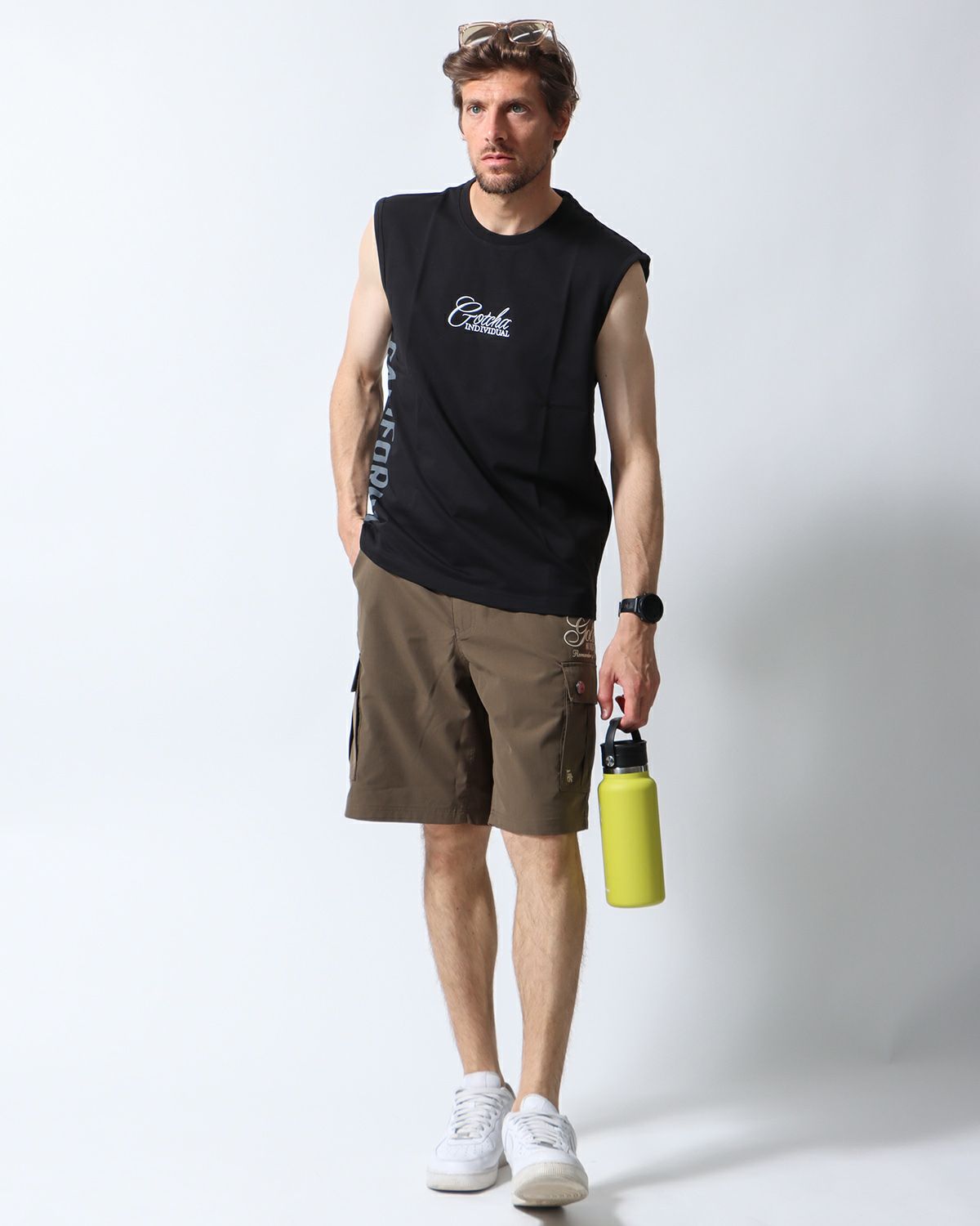 カーキ：183cm70kg(Lサイズ着用)